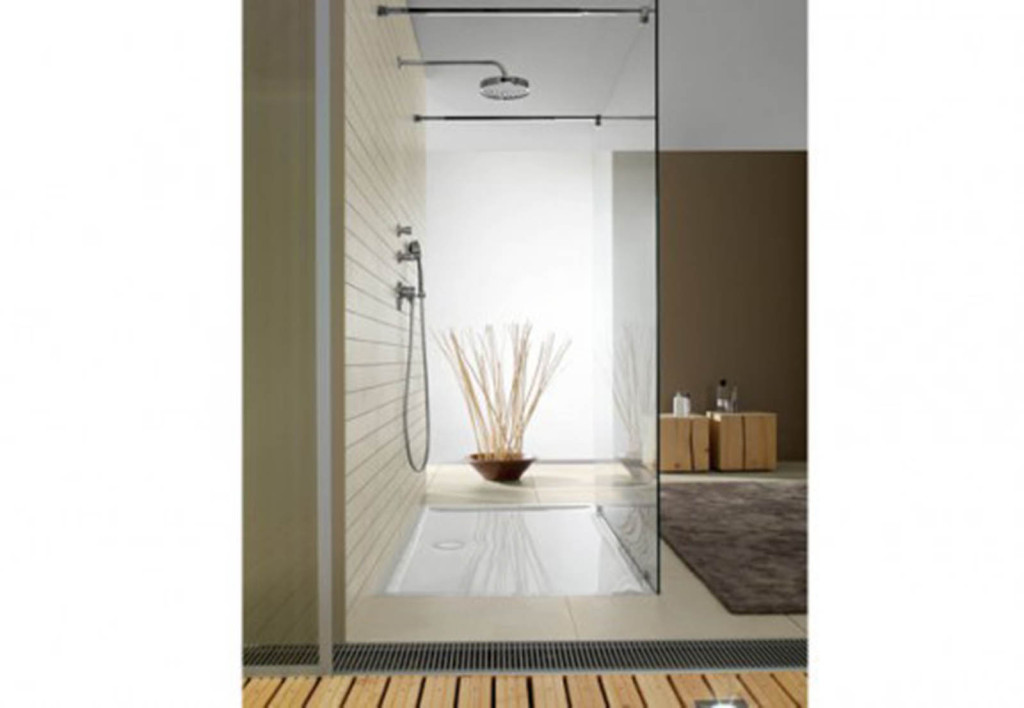 source Villeroy&Boch - douche-italienne-avec-receveur-ultra-plat-couleur-lin-dans-une-salle-de-bain-zen-500x346